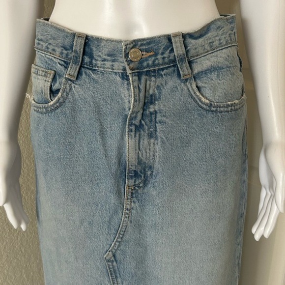 Zara Long Distressed Raw Hem High Waist Maxi Denim Jean Skirt Size Small - Picture 4 of 12